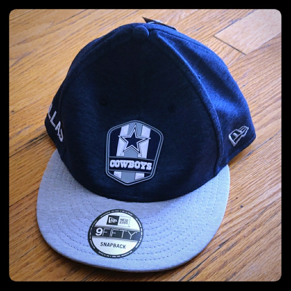 NWT Dallas Cowboys youth  flat baseball hat